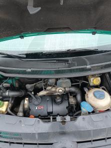 Фольксваген Т5 1.9  63 kw